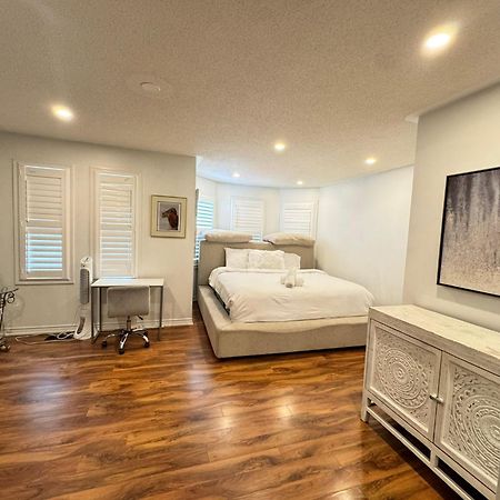 Luxury Home In Toronto Mississauga Bagian luar foto